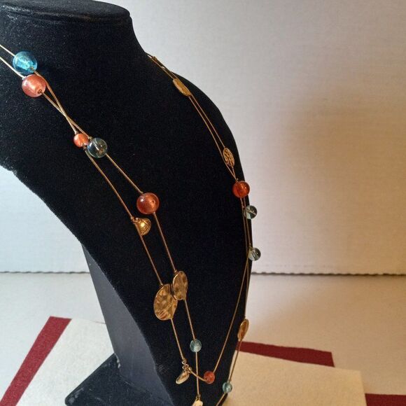 Gold Tone Metal and Red with Light Blue Beads Grandmacore kitsch - Picture 2 of 6